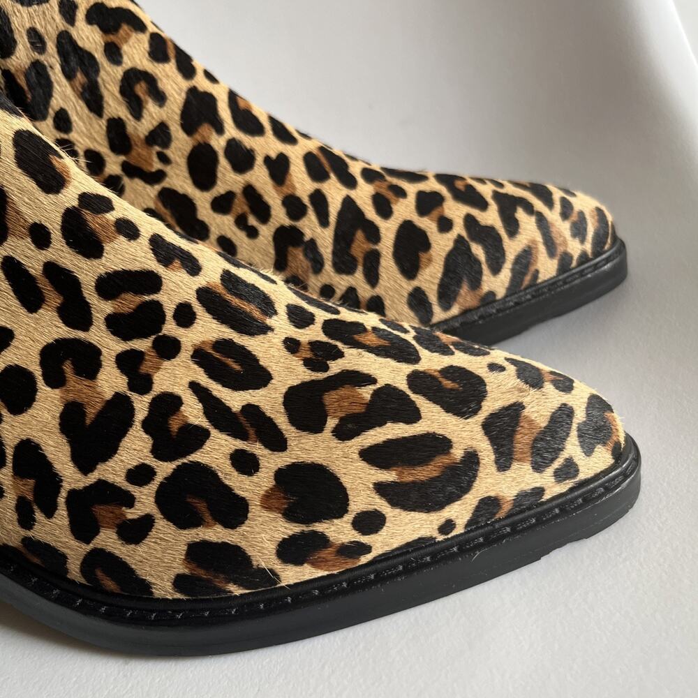 COACH Boots Sz 9 Women's Animal Print Bowery Heel Bootie Calf Fur Charm Cheetah - Picture 5 of 16